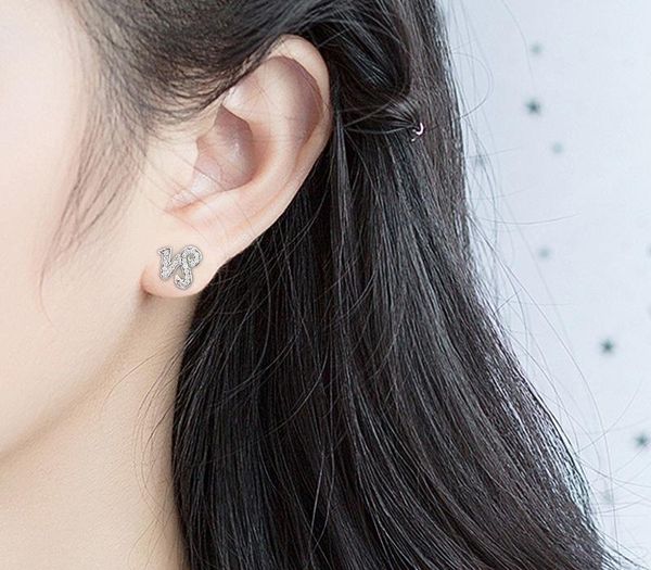 1 pair luxury crystal twelve constellations earrings for men women lovely stainless steel11, Golden;silver
1 pair luxury crystal twelve constellations earrings for men women lovely stainless steel11, Golden;silver