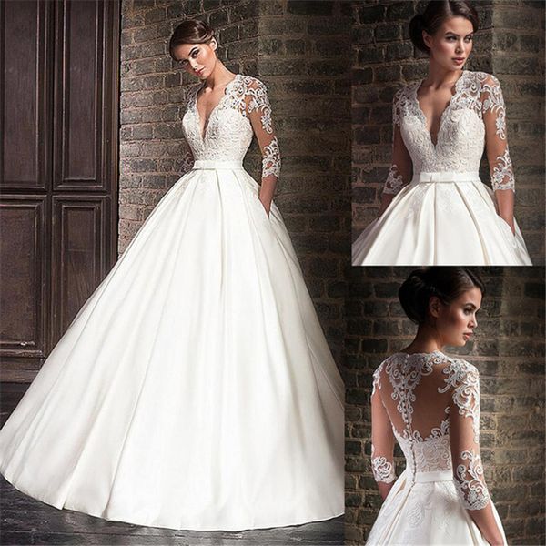 satin deep v-neck a-line wedding dresses with lace appliques half sleeves bridal dress with pocket vestido de noiva, Blue;red
satin deep v-neck a-line wedding dresses with lace appliques half sleeves bridal dress with pocket vestido de noiva, Blue;red