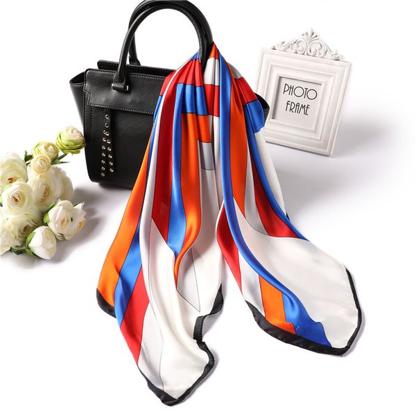 geometrische vierkante sjaal vrouwen 2020 nieuwe lente zijden sjaals 70*70cm mode halsdoek satijn sjaals voor lady hair tie band, Blue;gray
geometrische vierkante sjaal vrouwen 2020 nieuwe lente zijden sjaals 70*70cm mode halsdoek satijn sjaals voor lady hair tie band, Blue;gray