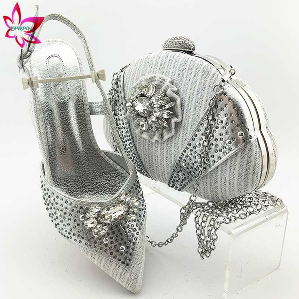 nigerian matching shoes and bag set with shinning crystal comfortable heels for wedding in silver color for wedding dress, Black
nigerian matching shoes and bag set with shinning crystal comfortable heels for wedding in silver color for wedding dress, Black