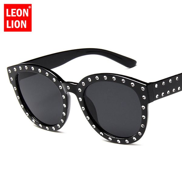 leonlion 2020 shopping sunglasses women vintage classic sun glasses travel uv400 brand design lunette de soleil femme, White;black
leonlion 2020 shopping sunglasses women vintage classic sun glasses travel uv400 brand design lunette de soleil femme, White;black