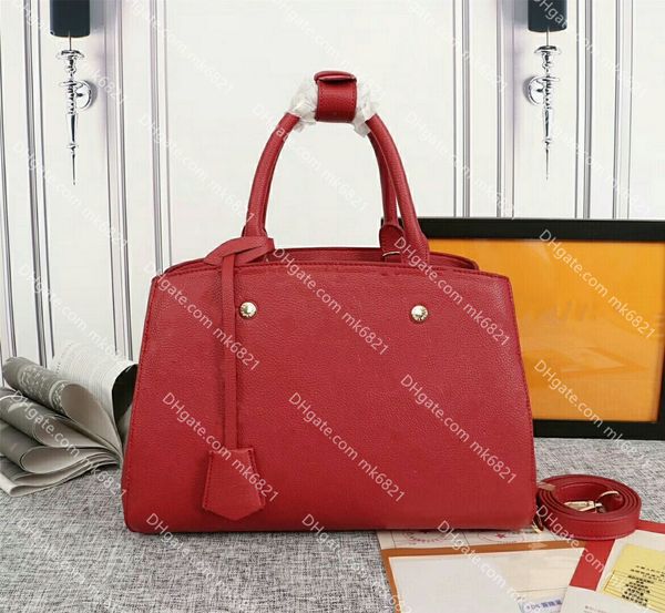 quality genuine leather montaigne bb tote luxurys designers bags women handbags crossbody bag embossing flowrs shoulder bags
quality genuine leather montaigne bb tote luxurys designers bags women handbags crossbody bag embossing flowrs shoulder bags