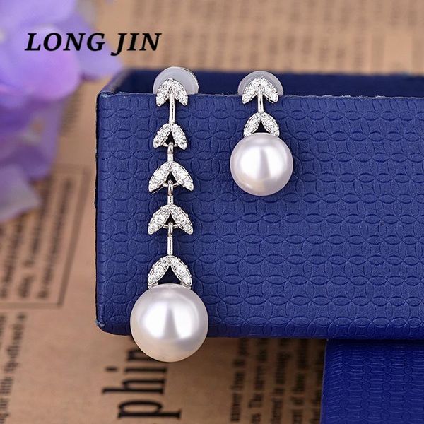европейские и американские серьги асимметричные лепестки pearl творческий серьги женщин мода серебро цвет пара ювелирных изделий, Silver
европейские и американские серьги асимметричные лепестки pearl творческий серьги женщин мода серебро цвет пара ювелирных изделий, Silver