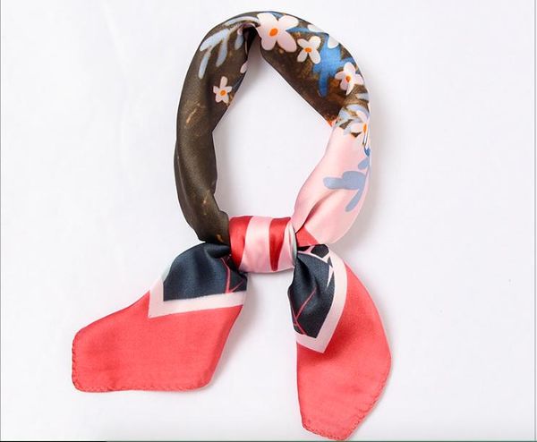 cartoon pattern silk scarf spring and autumn versatile new small square scarf female korean versatile art decorative small, Blue;gray
cartoon pattern silk scarf spring and autumn versatile new small square scarf female korean versatile art decorative small, Blue;gray