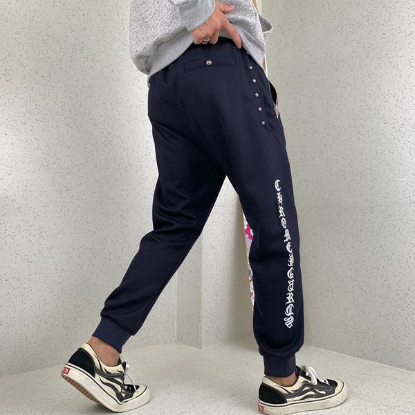 chao brand ch croxin embroidered casual pants men's new slim leggings in autumn and winter 2020, White
chao brand ch croxin embroidered casual pants men's new slim leggings in autumn and winter 2020, White