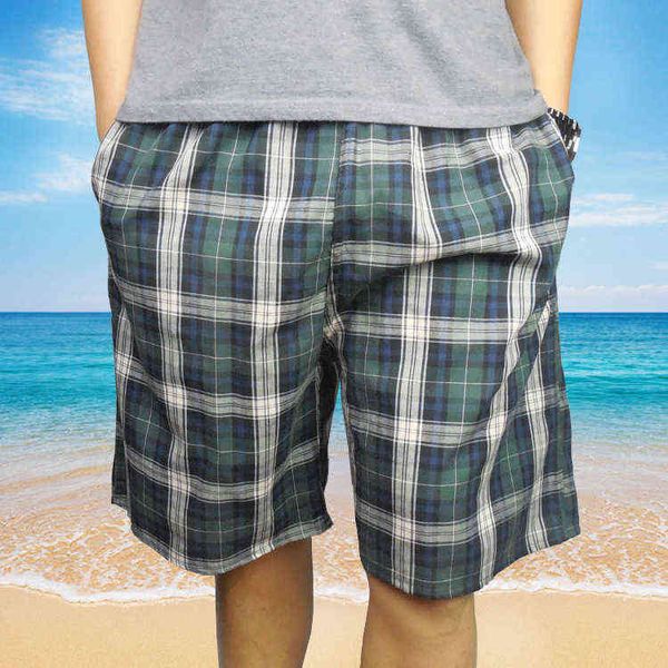 summer men's beach pants pure cotton plaid casual fat shorts capris, White;black
summer men's beach pants pure cotton plaid casual fat shorts capris, White;black