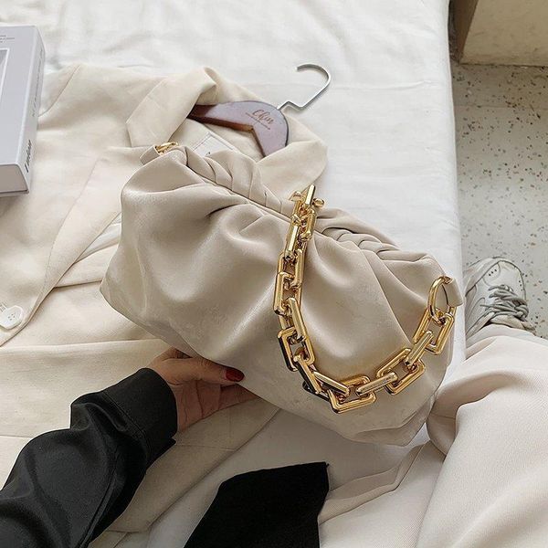 2020 new solid color pu leather lady shoulder bag lady small messenger bag travel chain handbag and all-match handbag
2020 new solid color pu leather lady shoulder bag lady small messenger bag travel chain handbag and all-match handbag