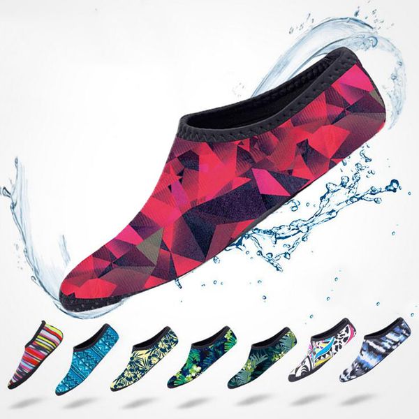 beach socks shoes men's women's diving snorkeling upstream anti-slip anti-cutting diving shoes swimming socks elastic protection
beach socks shoes men's women's diving snorkeling upstream anti-slip anti-cutting diving shoes swimming socks elastic protection