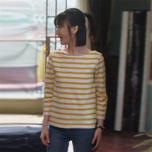 30 just zhong xiaoqin mao xiaotong the same yellow stripe long sleeve t-shirt for coat t-shirt women loose korean one character collar t, White
30 just zhong xiaoqin mao xiaotong the same yellow stripe long sleeve t-shirt for coat t-shirt women loose korean one character collar t, White