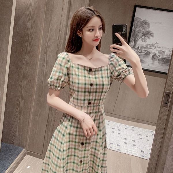 new xia zhuang qun new skirt square collar plaid bubble sleeve in summer 2020 style fashionable waistband showing thin french style over kne, Black;gray
new xia zhuang qun new skirt square collar plaid bubble sleeve in summer 2020 style fashionable waistband showing thin french style over kne, Black;gray