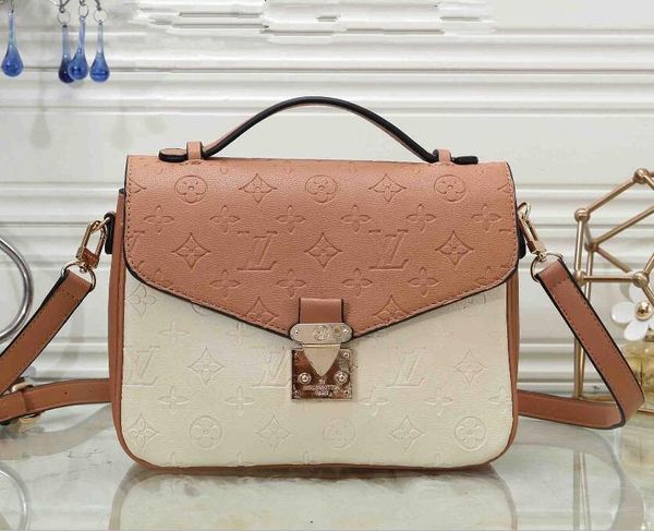 горячей продажа женской сумок моды дизайнер высокого качества crossbody сумка 2020 последнего мешок плеча письма тисненой готовый шток, Black;red
горячей продажа женской сумок моды дизайнер высокого качества crossbody сумка 2020 последнего мешок плеча письма тисненой готовый шток, Black;red