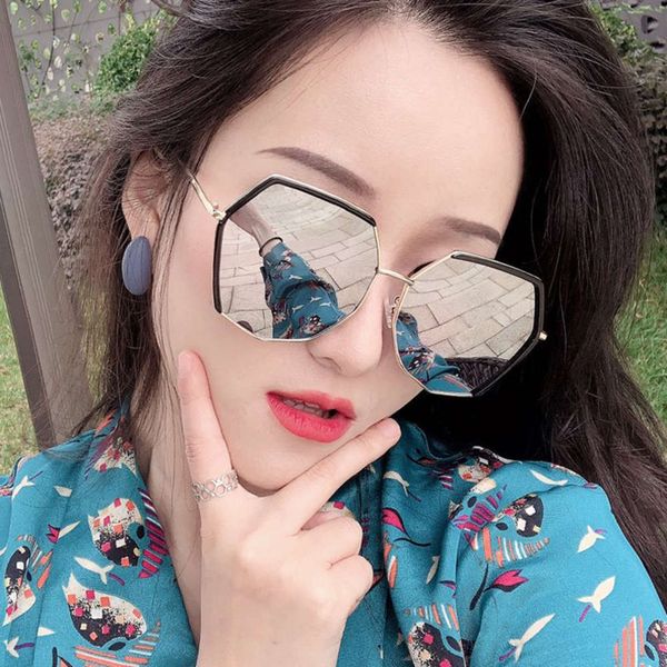 face sunglasses women's big anti ultraviolet thin 2020 net red street p driving sunglasses polarized women's sunglasses, White;black
face sunglasses women's big anti ultraviolet thin 2020 net red street p driving sunglasses polarized women's sunglasses, White;black