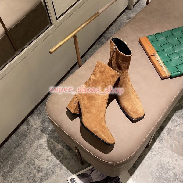 2020 new fashion lusso lady sock booties fashionable comfortable leather woman boots presbyopia martin boots heel height size 35-42
2020 new fashion lusso lady sock booties fashionable comfortable leather woman boots presbyopia martin boots heel height size 35-42