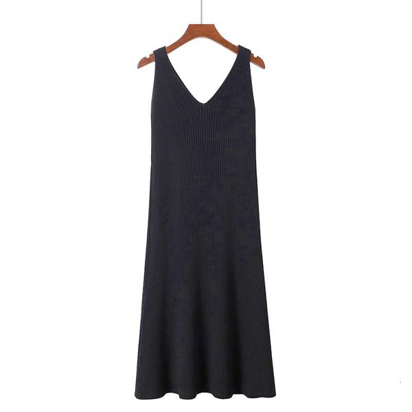 2021 new spaghetti strap v neck women sweater autumn thick knitted pullover mid-calf long halter dress q8vq, Black;gray
2021 new spaghetti strap v neck women sweater autumn thick knitted pullover mid-calf long halter dress q8vq, Black;gray