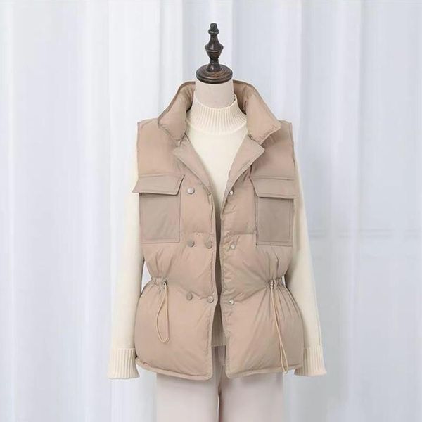 2020 new autumn 90% white duck down women's short vest jacket sleeveless ultra light women vests female coat winter waistcoat, Black;white
2020 new autumn 90% white duck down women's short vest jacket sleeveless ultra light women vests female coat winter waistcoat, Black;white