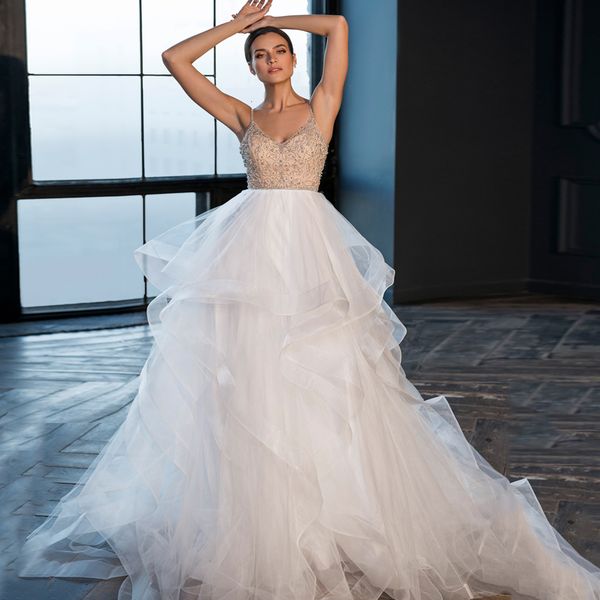 2021 new ruffles wedding spaghetti straps v neck sparkling beading sequined sweep train backless bridal gown 532c, White
2021 new ruffles wedding spaghetti straps v neck sparkling beading sequined sweep train backless bridal gown 532c, White