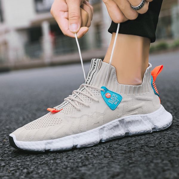 outdoor three color comforable lightweight running shoes for women men tripe black white mens trainers scarpe zapatos chaussures 40-45
outdoor three color comforable lightweight running shoes for women men tripe black white mens trainers scarpe zapatos chaussures 40-45
