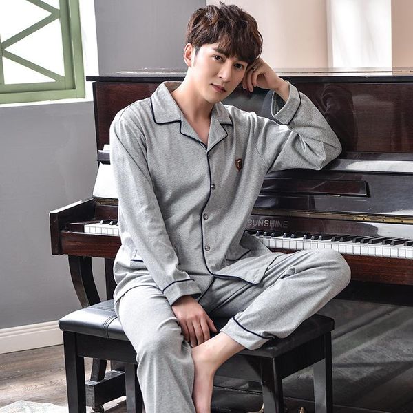 large size pajamas men's long-sleeved pure cotton spring and autumn home clothes pure color thin casual sommeil dormir, Black;brown
large size pajamas men's long-sleeved pure cotton spring and autumn home clothes pure color thin casual sommeil dormir, Black;brown