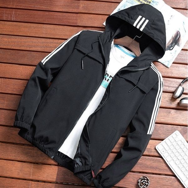 autumn men jackets hooded casual solid striped coats male hip hop streetwear baseball bomber jacket zipper slim fit mens outwear lj201013, Black;brown
autumn men jackets hooded casual solid striped coats male hip hop streetwear baseball bomber jacket zipper slim fit mens outwear lj201013, Black;brown