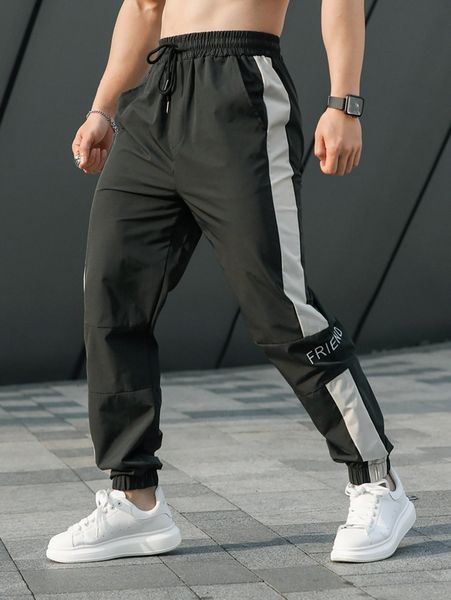 men letter graphic contrast side seam pants b7hq#, Black
men letter graphic contrast side seam pants b7hq#, Black