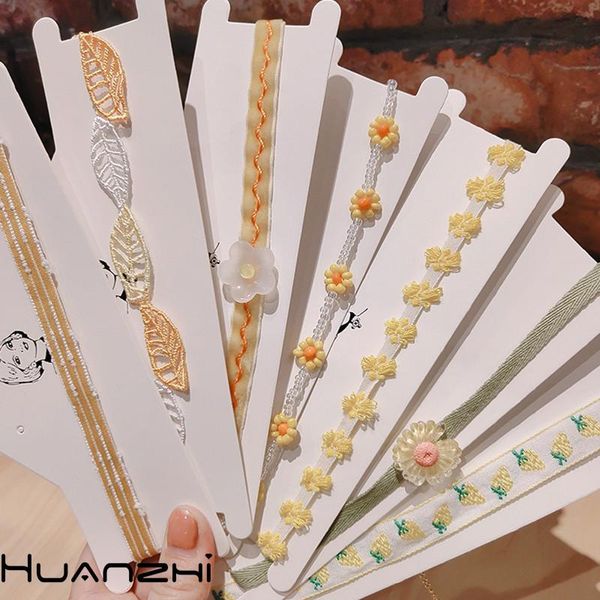 huanzhi 2020 new korean sweet adorable yellow knit beaded flower clavicle chain choker necklace for women holiday jewellery, Golden;silver
huanzhi 2020 new korean sweet adorable yellow knit beaded flower clavicle chain choker necklace for women holiday jewellery, Golden;silver