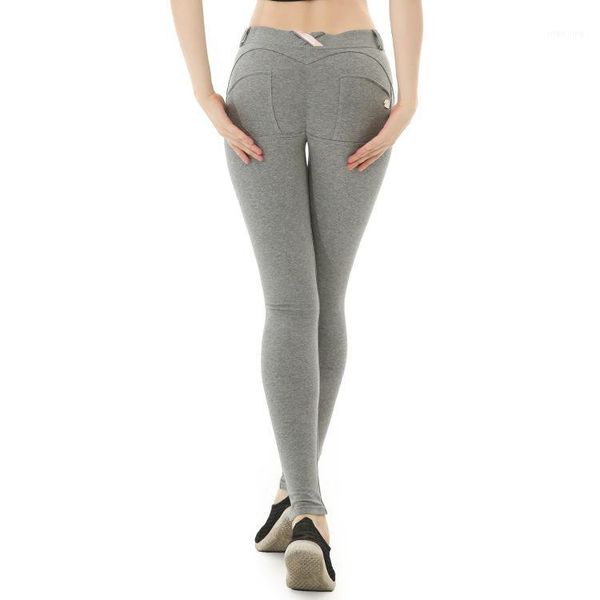 yoga outfits autumn and winter sports pants, women's slim hips fitness trousers, high elastic tight peach pants1, White;red
yoga outfits autumn and winter sports pants, women's slim hips fitness trousers, high elastic tight peach pants1, White;red