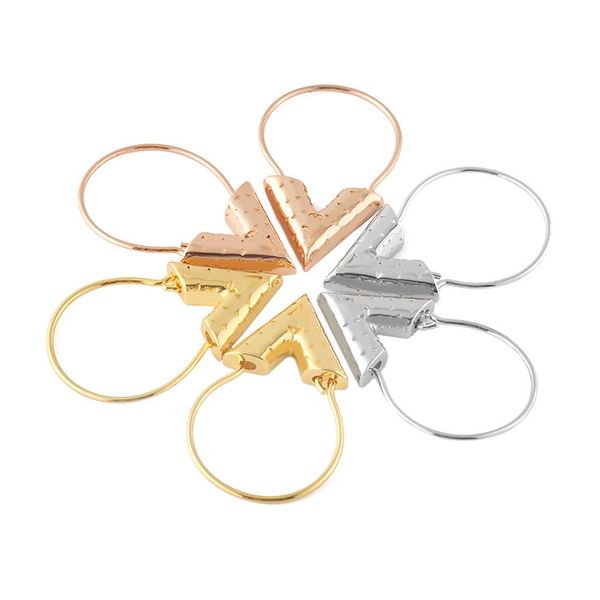 fashion accessories dangle earrings gold hoops design earrings v fashion earings jewelry women designers earings wholesale, Golden
fashion accessories dangle earrings gold hoops design earrings v fashion earings jewelry women designers earings wholesale, Golden