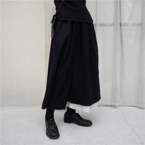 2020 men in clothes white side asymmetrical loose wide legs men's pants 66mn, White;black
2020 men in clothes white side asymmetrical loose wide legs men's pants 66mn, White;black