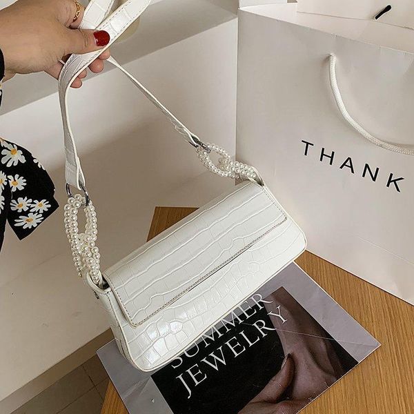 2020 women's simple style small leather shoulder bag elegant rectangular shoulder bag handbag women travel handbag
2020 women's simple style small leather shoulder bag elegant rectangular shoulder bag handbag women travel handbag