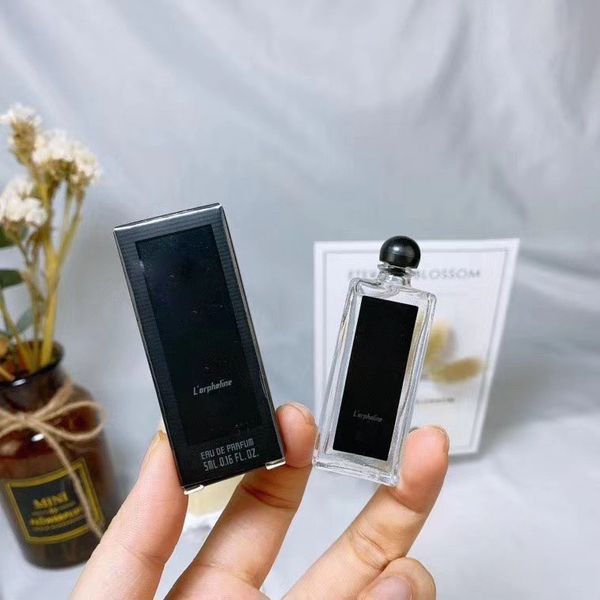 incense perfume samples for women men fille de berlin 5ml gift charming fragrance good smell spray fresh pleasant fragrance fast delivery
incense perfume samples for women men fille de berlin 5ml gift charming fragrance good smell spray fresh pleasant fragrance fast delivery