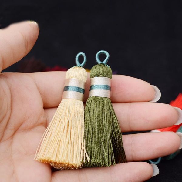 12pcs lot 5cm tassel with hanging rope silk fringe sewing bangs tassel trim decorative key tassels for curtains home decoration h jlldkc
12pcs lot 5cm tassel with hanging rope silk fringe sewing bangs tassel trim decorative key tassels for curtains home decoration h jlldkc
