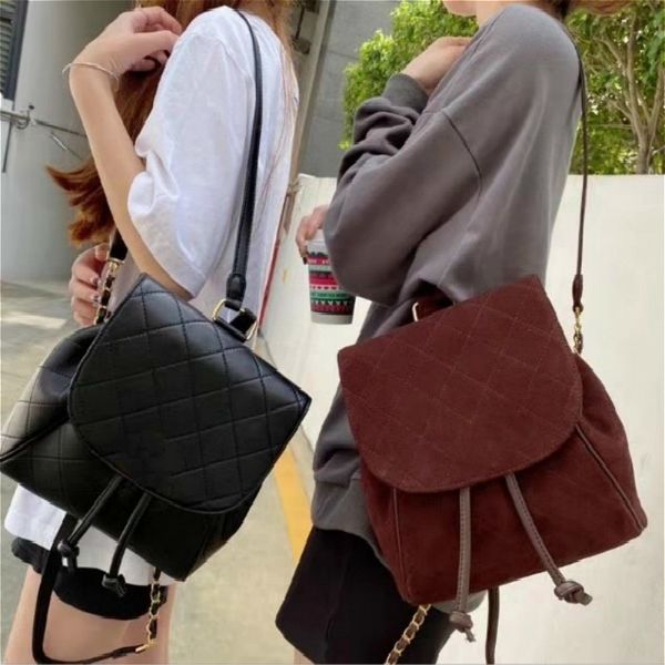 backpack school bag shoulder bags chains shoulder strap cowhide fashion letter black luxurys designers bags pochette tote
backpack school bag shoulder bags chains shoulder strap cowhide fashion letter black luxurys designers bags pochette tote