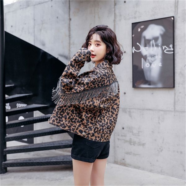 2021 new bat sleeve back fringed denim female spring and autumn korean bf wind student short jacket k2bh, Black;brown
2021 new bat sleeve back fringed denim female spring and autumn korean bf wind student short jacket k2bh, Black;brown