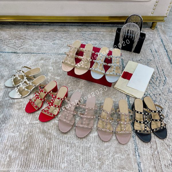 2022 designer gladiator high heels women shoes nude black spikes t-strap pump patent leather stud lady shoes summer size35-42, Black;red
2022 designer gladiator high heels women shoes nude black spikes t-strap pump patent leather stud lady shoes summer size35-42, Black;red