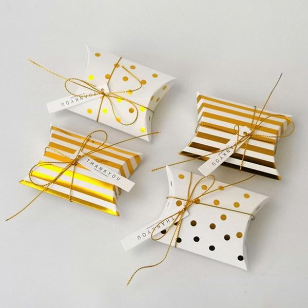 10 pcs creative gold foil candy box european style new pillow box silver pillow packing carton gift boxes wedding decoration
10 pcs creative gold foil candy box european style new pillow box silver pillow packing carton gift boxes wedding decoration