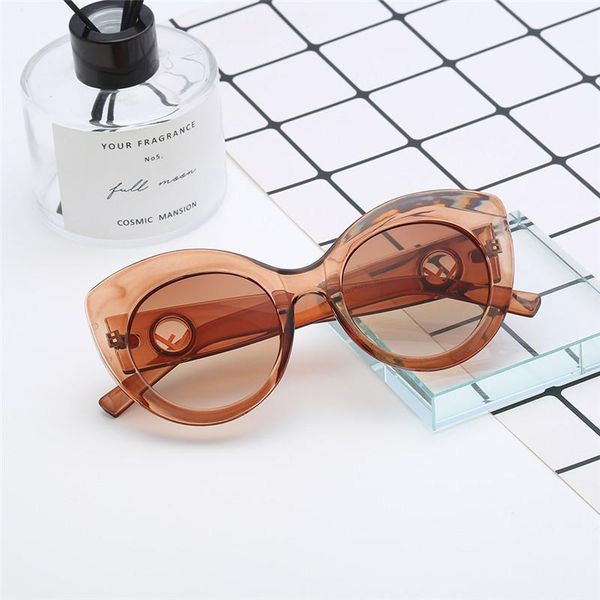 female cat eye vintage mirror sunglasses for women fashionable metal reflective flat lens sun glasses uv400#2989181, White;black
female cat eye vintage mirror sunglasses for women fashionable metal reflective flat lens sun glasses uv400#2989181, White;black