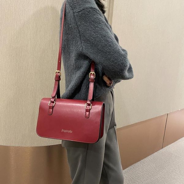 retro women shoulder messenger bags handbags flap pu leather casual solid simple style crossbody bags lady purse
retro women shoulder messenger bags handbags flap pu leather casual solid simple style crossbody bags lady purse