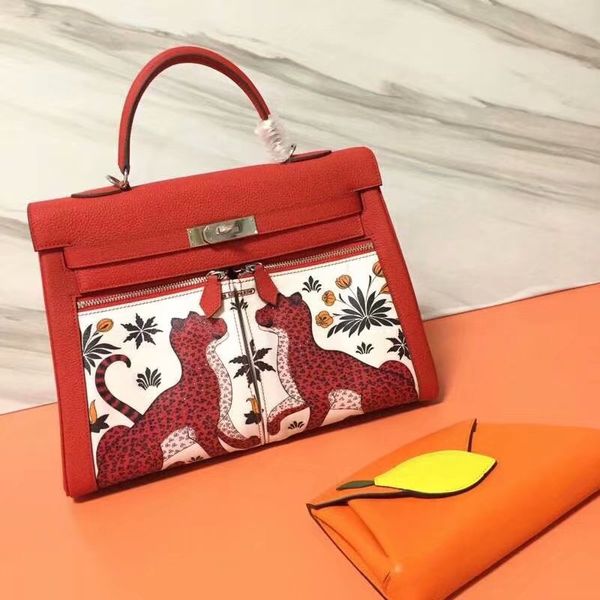 factory whosale graffiti design keiiily handbag28cm,5colors,fully handmade wax thread, fast delivery have many other design
factory whosale graffiti design keiiily handbag28cm,5colors,fully handmade wax thread, fast delivery have many other design