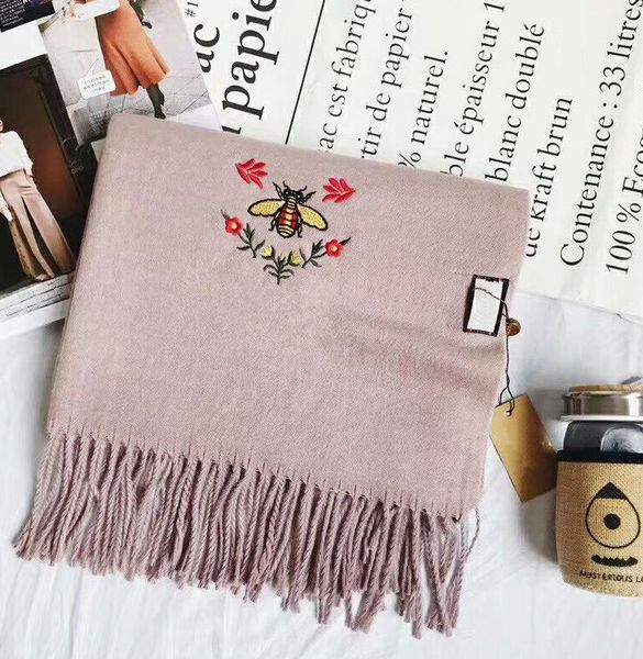 selling winter women silk scarf new arrival man womens 4 seasons shawl scarf lattice letters scarves size 190x65cm supply, Blue;gray
selling winter women silk scarf new arrival man womens 4 seasons shawl scarf lattice letters scarves size 190x65cm supply, Blue;gray
