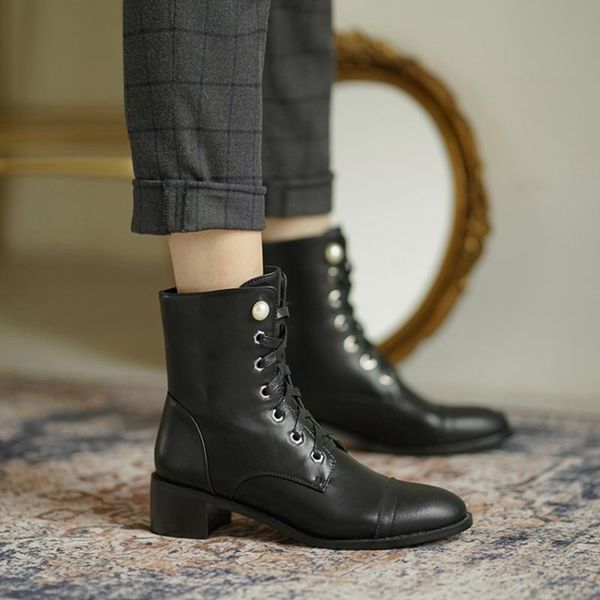 boots 2021 booties heels genuine leather short elegant lace up round toe ankle big size 32- 46 women shoes q8831, Black
boots 2021 booties heels genuine leather short elegant lace up round toe ankle big size 32- 46 women shoes q8831, Black