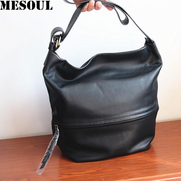 brand large capacity genuine leather bucket bag women shoulder bags with wide shoulder strap crossbody bag female messenger tote
brand large capacity genuine leather bucket bag women shoulder bags with wide shoulder strap crossbody bag female messenger tote