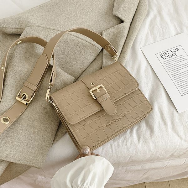 foreign style foreign style2020 fashionable new fashion one shoulder crossbar small fashion versatile small square bag stone women's ba
foreign style foreign style2020 fashionable new fashion one shoulder crossbar small fashion versatile small square bag stone women's ba