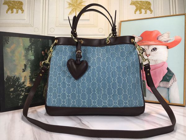 fashions men's women's bag product series show style discount shoulder bags bag specialty store capacity luxurious clutch bags
fashions men's women's bag product series show style discount shoulder bags bag specialty store capacity luxurious clutch bags