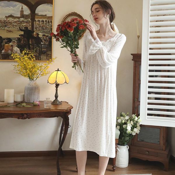 spring sleepwear women vintage nightgowns sleepshirts victorian night dress long sleeve nightwear cotton homewear h7341, Black;red
spring sleepwear women vintage nightgowns sleepshirts victorian night dress long sleeve nightwear cotton homewear h7341, Black;red