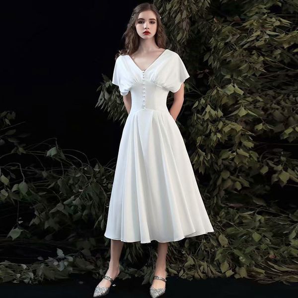 2021 new wedding gowns, party dresses, soiree bathrobes. j90b, Blue;red
2021 new wedding gowns, party dresses, soiree bathrobes. j90b, Blue;red