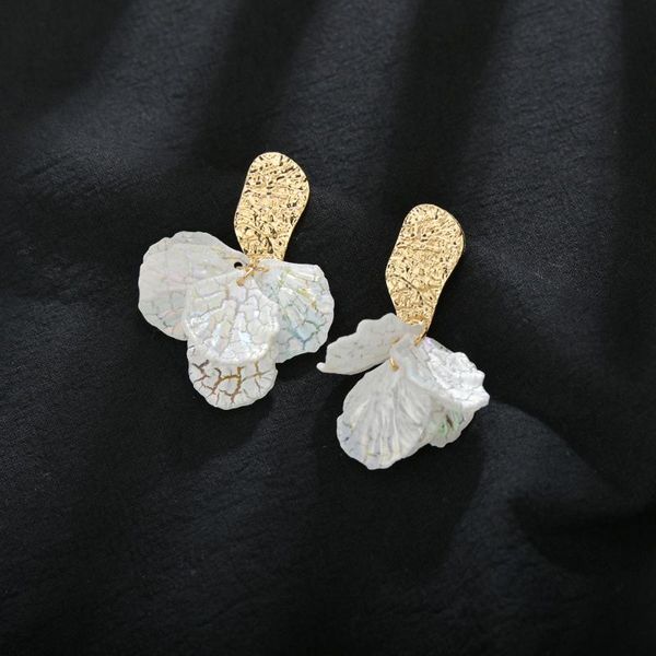 dangle & chandelier mestilo cute white irregular long simulated shells lines resin flower leaves shape drop earrings for woman classic jewel, Silver
dangle & chandelier mestilo cute white irregular long simulated shells lines resin flower leaves shape drop earrings for woman classic jewel, Silver