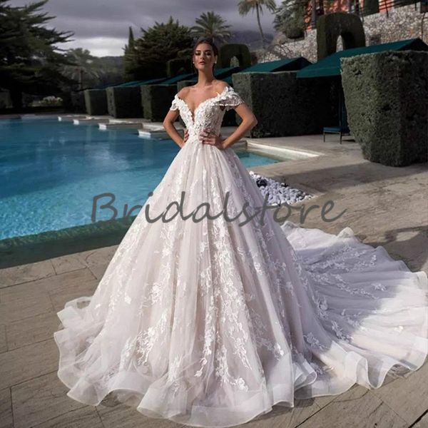 romantic princess ball gown lace wedding dresses 2021 off the shoulder 3d florals country wedding dress castle court train church bride, White
romantic princess ball gown lace wedding dresses 2021 off the shoulder 3d florals country wedding dress castle court train church bride, White