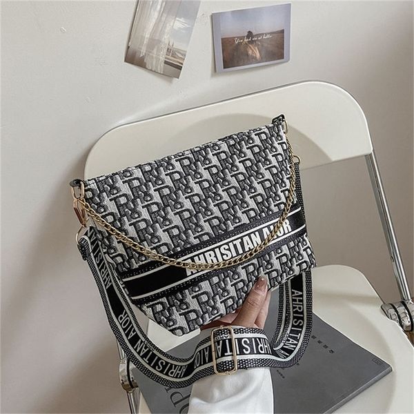 outlet sale 80% off women's bag new mini letter tote bag atmosphere one shoulder straddle shopping leisure fashion hand
outlet sale 80% off women's bag new mini letter tote bag atmosphere one shoulder straddle shopping leisure fashion hand