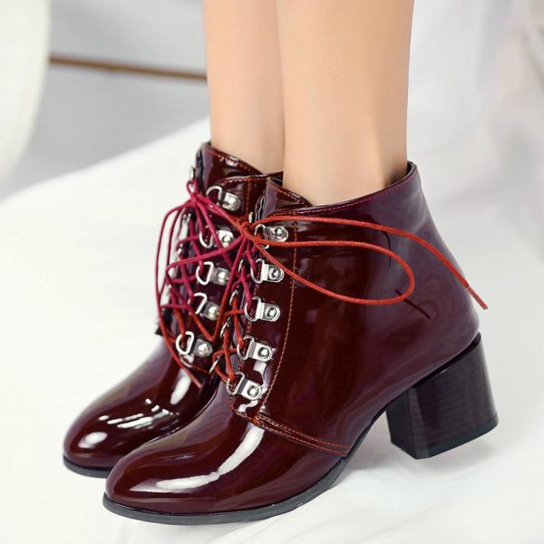 classic ankle boots for women patent leather black 2021 fashion women's ankle shoes lace up motorcycle boots ladies shoes
classic ankle boots for women patent leather black 2021 fashion women's ankle shoes lace up motorcycle boots ladies shoes