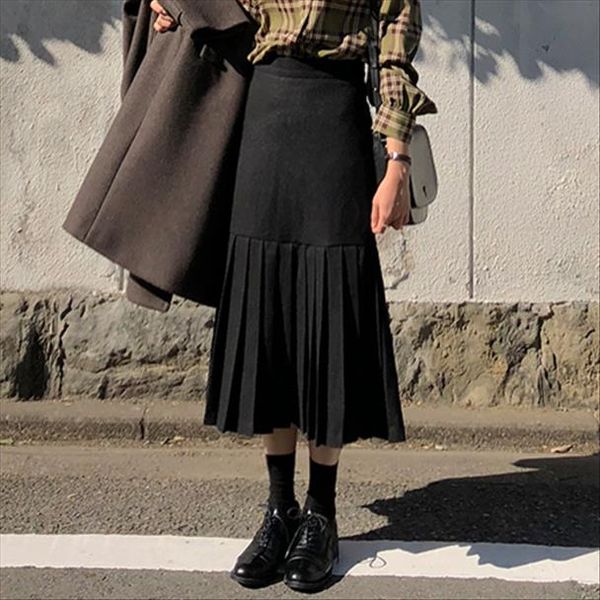 plaid women skirts 2020 new autumn spring plus size knee length skirt female vintage suede skirts jupe femme faldas mujer, Black
plaid women skirts 2020 new autumn spring plus size knee length skirt female vintage suede skirts jupe femme faldas mujer, Black